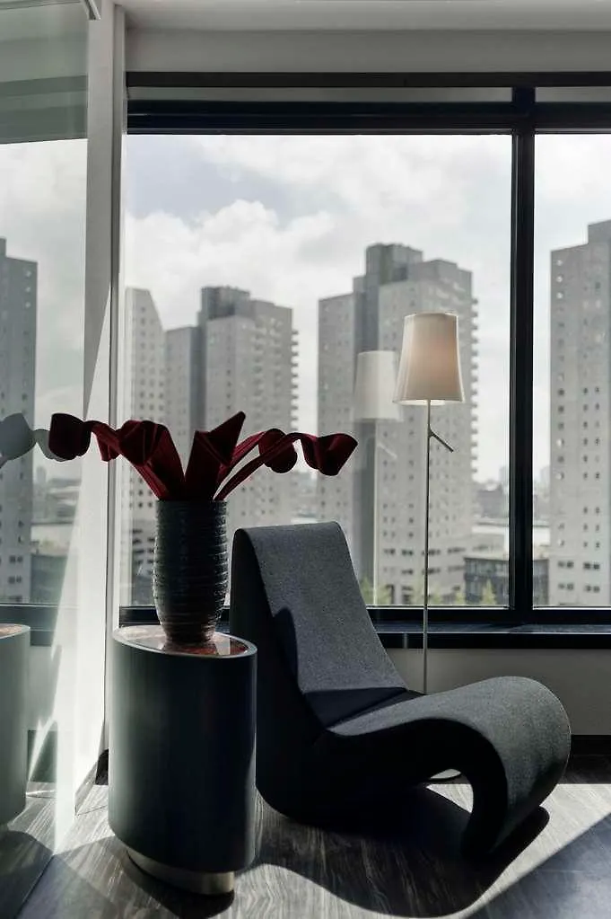 Mainport Hotel Rotterdam 0*,